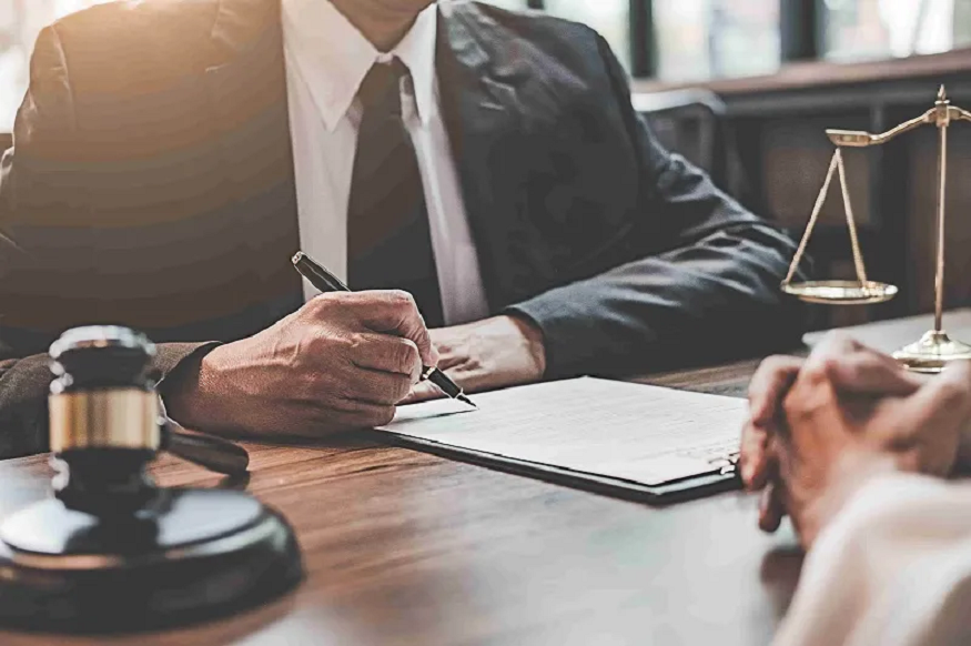 The Work Of Corporate Lawyers In The UK